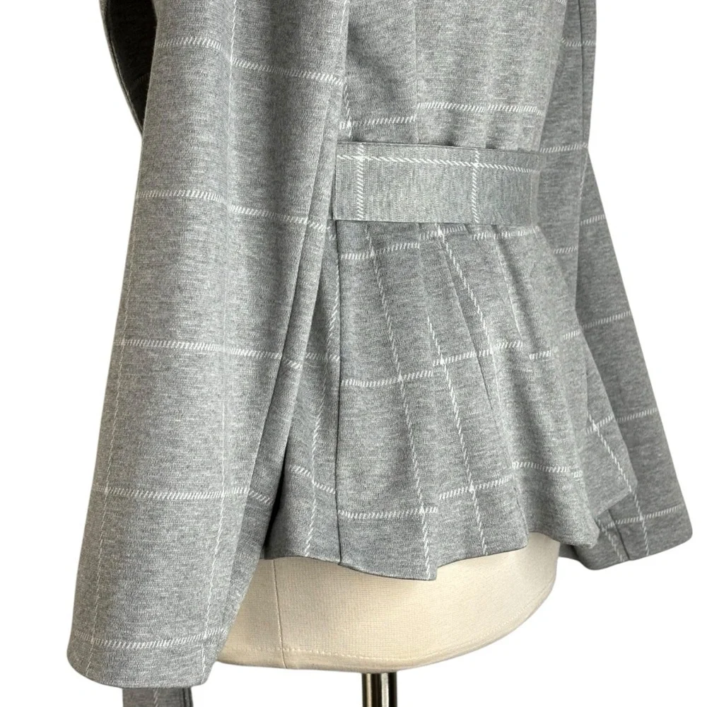 New C Est 1946 Womens Grey / White Window Pane Light Weight Jacket Size Large